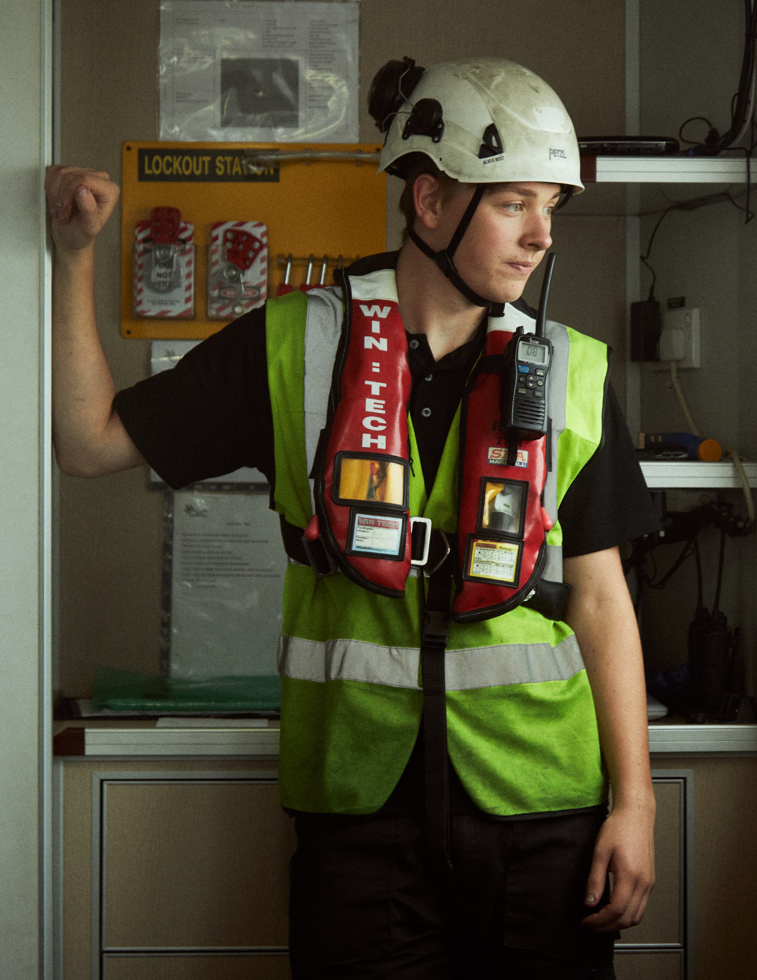 james 180800 TBrandxGE Power Merkur 7815